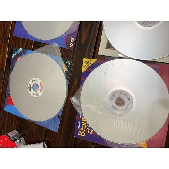 Laser disc Disney collection of 6 - Picture 9 of 10